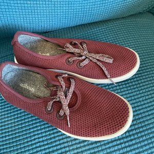 Allbirds tree skippers brick red size 8